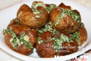 molodoy kartofel s chesnokom i zeleniu_6