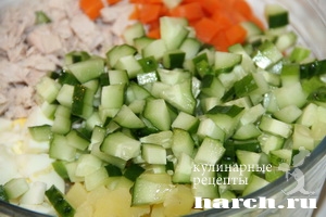 sborniy myasnoy salat s indeikoy narciss_06