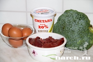 kurinaya pechen s brokkoli v omlete_02