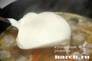 sirniy sup s frikadelkami i risom_4