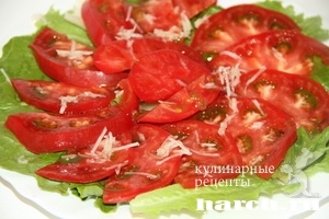 salat is pomidorov s garenim sirom  krimskiy_5