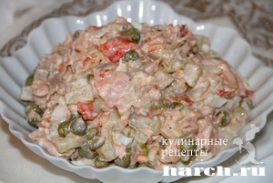 salat s riboy i marinovaim percem volhonka_8