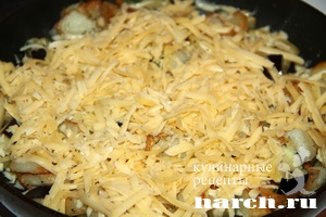 kartofel s baklaganami i sirom_4