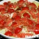 salat s krasnoy riboy i pomidorami volshebniy_5