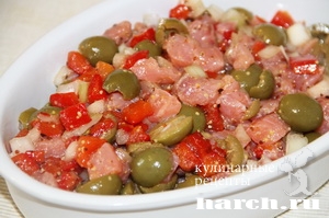 salat-zakuska is malosolnoy semgi s olivkami_9