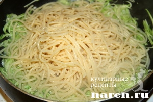 spagetti s kabachkom i ukropom_5