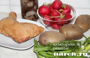 salat s kopchenoy kuricey i redisom_5
