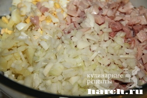 salat stolichniy s kopchenoy kuricey_5