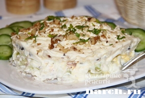 sloeniy salat s sairoy i chernoslivom vorogeya_10
