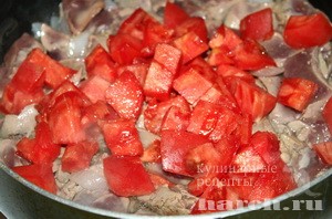 kurinaya pechen so sladkim percem i pomidorami_3