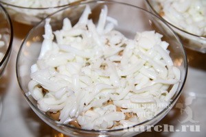 salat is cvetnoy kapusty s rganimi suharikami_4