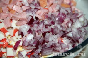 salat s vetchinoy i krabovimi palochkami yarmarka tgheslaviya_06