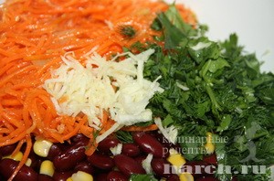 salat is fasoli s koreiskoy morkoviu i suharikami antoshka_3
