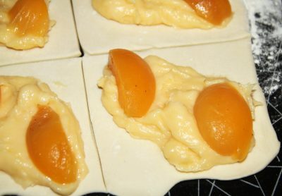 sloiky abrikosovie s zavarnim kremom 5