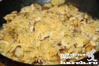 gareniy kartofel s sirom 3 Картофель, жареный по домашнему