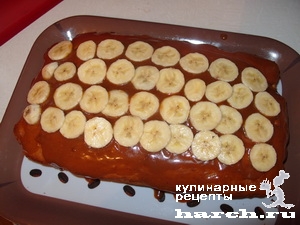 Карамельный пирог с бананами и грецкими орехами