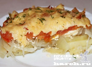 kartofel-zapecheniy-s-pomidorami-pod-sirom_8