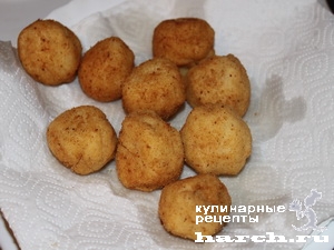 Картофельные шарики во фритюре