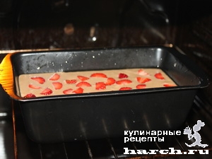 Кекс с ягодами "Черный тюльпан"