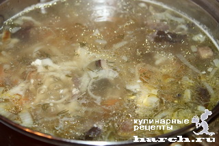 Куриный суп с грибами и картофельной лапшой
