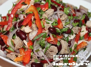 Салат из фасоли с мясом и кинзой "Тбилиси"