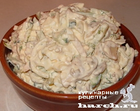 Салат из консервированного кальмара с грибами "Русалочка"