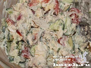 Салат из куриной грудки со свежими овощами "Комплимент"
