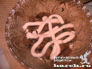 salat-is-kurinoy-pecheni-s-lukom-i-sladkim-percem-petrovskiy_04
