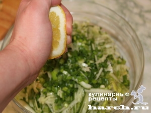 Салат из малосольной семги со свежими овощами "Морская симфония"