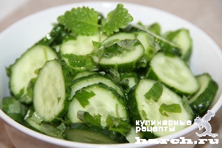salat is ogurcov s myatoy osvegaughiy_4
