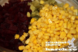 Салат из свеклы с кукурузой "Домовой"