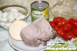 Салат со свининой, помидорами и сыром "Полковник"