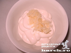 salat-s-zharenoi-kuricei-gostinyi-dvor_05