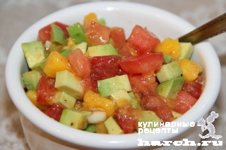 salsa is pomidorov s avokado i mango_4