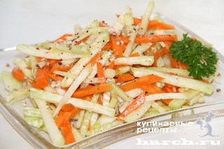 salat is zelenoy redki s morkoviu i seldereem_4
