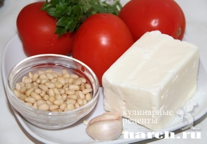 salat is pomidorov s brinzoy i kedrovimi oreshkami ruminskiy_8