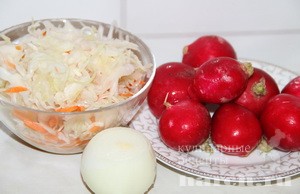 salat is kvashenoy kapusti s redisom_5