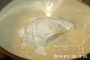 tort medovo-smetanno-orehoviy uley_04