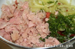 salat is pomidorov s tuncom_1
