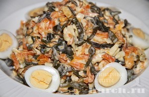 salat is morskoy kapusty s yablokom i sirom_5