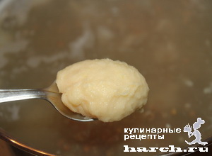 Гречневый суп с картофельными клецками и грибами
