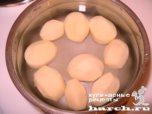 molodoi-kartofel-s-chesnokom-v-smetane_1