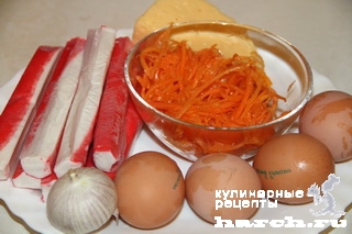 Салат из крабовых палочек с корейской морковью "Валерия"