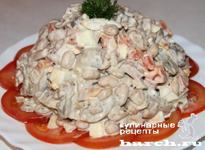 Салат из печени трески с фасолью и грибами "Море"