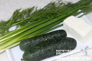 Салат из свежих огурцов с брынзой "Лачо"
