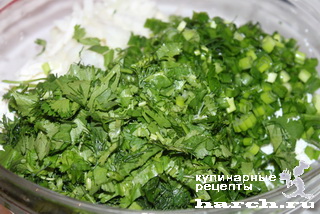 Творожный салат с фетой и зеленью